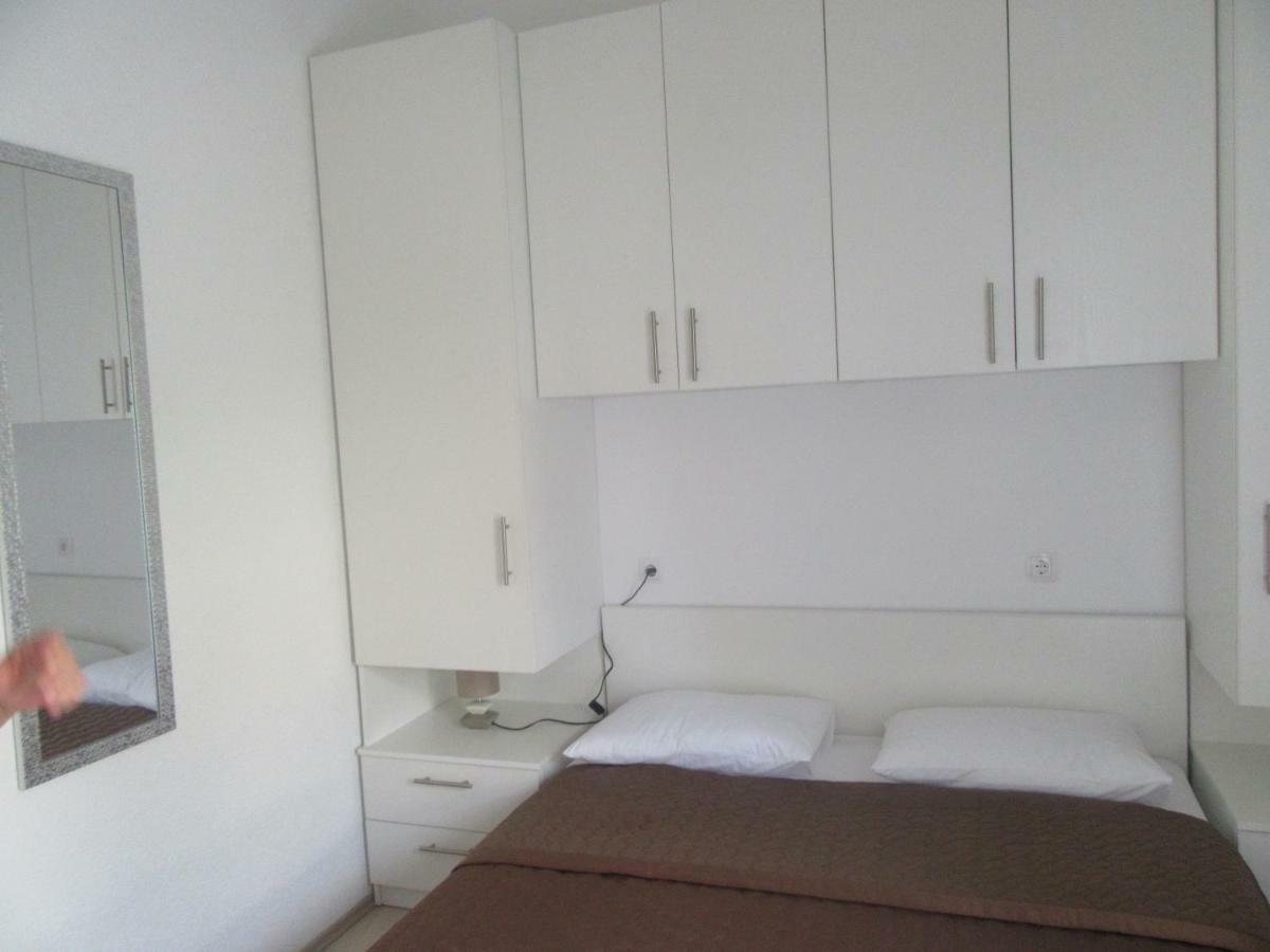 Apartment Vanesa ザダル エクステリア 写真